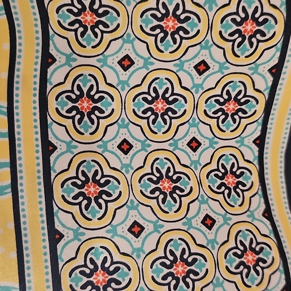 Crown and IVY VIbrant Yellow Blouse with Blue Patterns - Picture 8 of 11